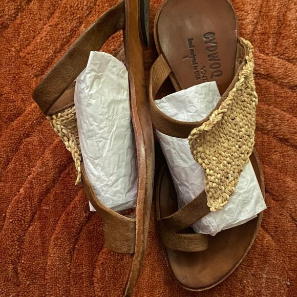 Cydwoq Leather/Suede Sandal Unique Boho - Picture 5 of 7